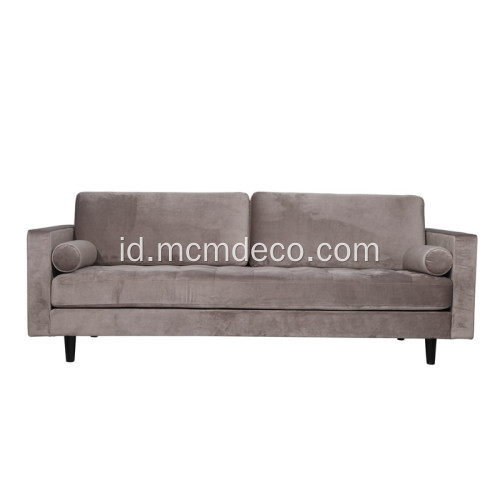 Reproduksi Sofa Klasik Sven Cascadia Luca Velvet